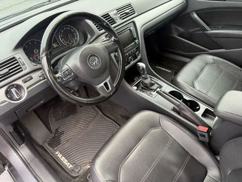 Used 2015 Volkswagen Passat 1.8T Limited Edition image 19