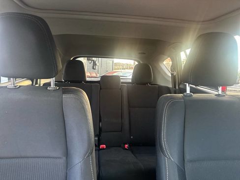 Used 2013 Toyota RAV4 XLE image 24