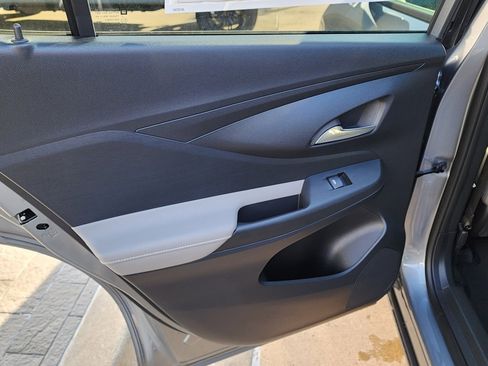 New 2026 Buick Envista Avenir image 39