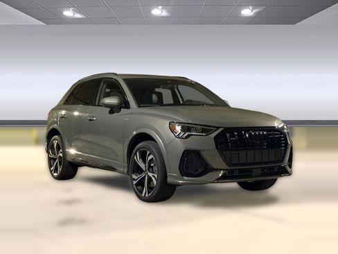 Used 2023 Audi Q3 2.0T Premium Plus AWD/4WD image 7