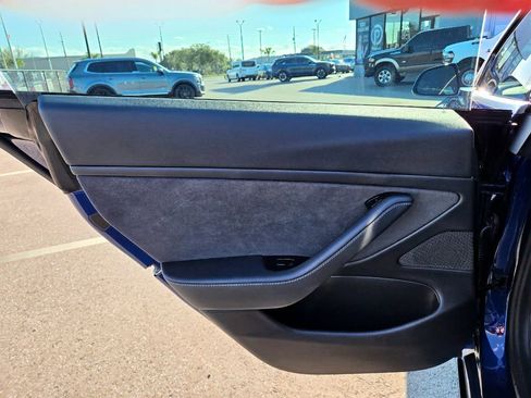 Used 2020 Tesla Model 3 Long Range image 34
