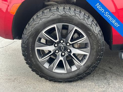 Used 2021 Chevrolet Tahoe Z71 w/ Z71 Signature Package image 8