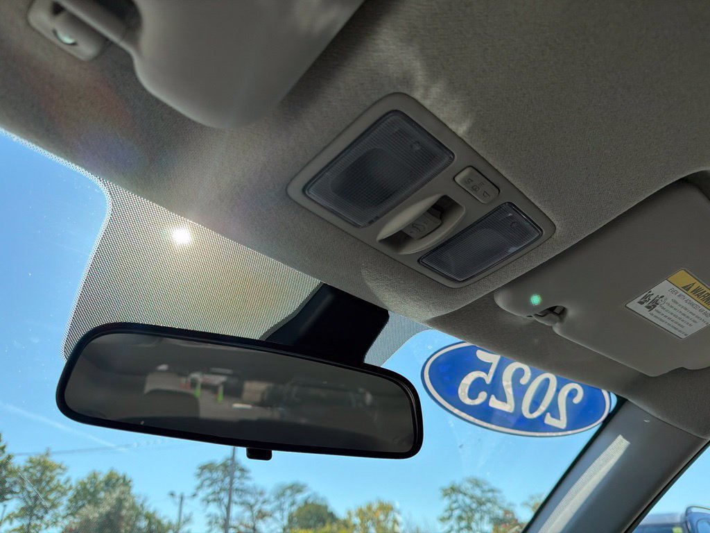 Used 2026 Hyundai Venue SEL FWD image 19