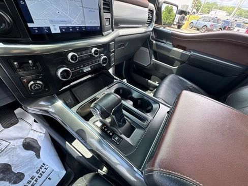 Used 2022 Ford F150 Lariat w/ Max Trailer Tow Package AWD/4WD image 18