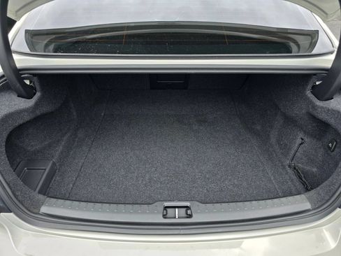 Used 2019 Volvo S60 T5 Momentum w/ Multimedia Package FWD image 15