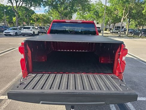 Used 2021 Chevrolet Silverado 1500 RST image 32