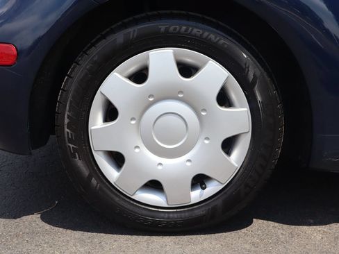Used 2003 Volkswagen Beetle GL FWD image 37
