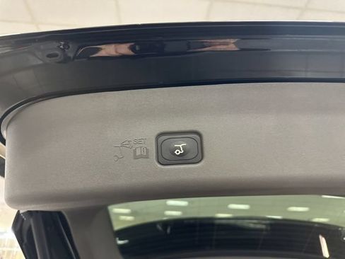 Used 2024 Lincoln Nautilus Black Label AWD/4WD image 21