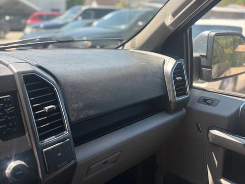 Used 2017 Ford F150 XLT RWD image 34