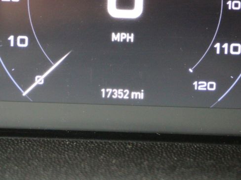 Used 2025 RAM ProMaster 2500 w/ U-Haul Equipment Group FWD image 24