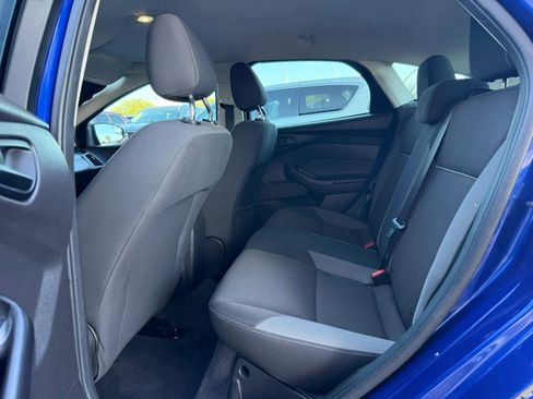 Used 2012 Ford Focus SE FWD image 41