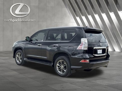 Certified 2020 Lexus GX 460 Premium w/ Premium Package AWD/4WD image 2
