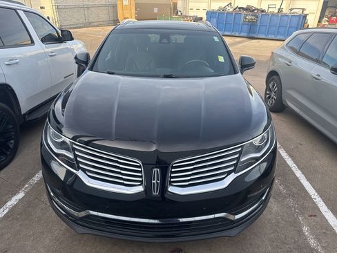 Used 2016 Lincoln MKX Reserve w/ Technology Package image 2