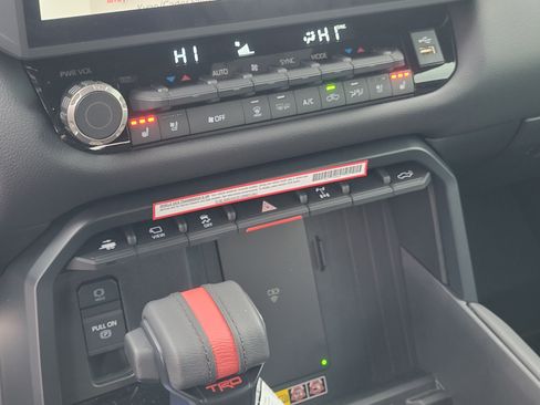 Certified 2025 Toyota Tundra TRD Pro AWD/4WD image 19