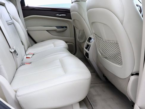 Used 2014 Cadillac SRX Premium image 38