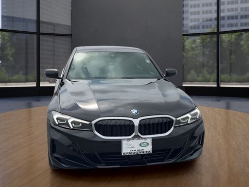 Used 2025 BMW 330i Sedan RWD image 2