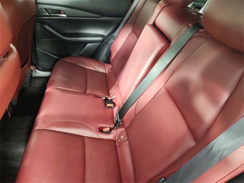 Used 2024 MAZDA CX-30 AWD 2.5 S w/ Preferred Package image 12