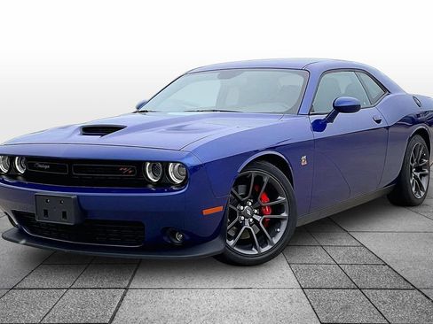 Used 2021 Dodge Challenger R/T Scat Pack RWD image 1