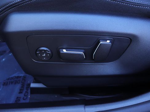 Used 2025 BMW 530i 530i w/ M Sport Package image 26