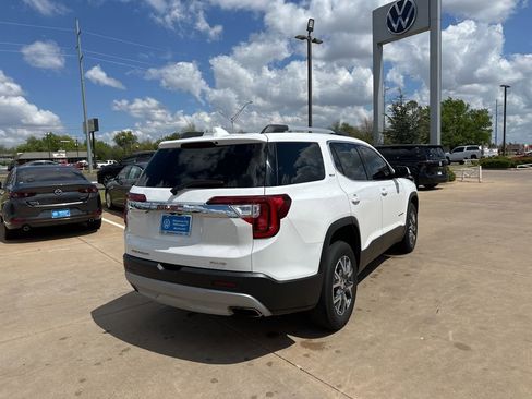 Used 2023 GMC Acadia SLT image 5