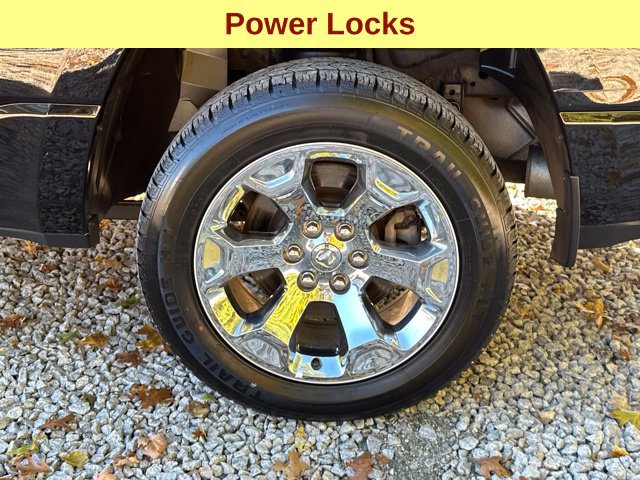 Used 2022 RAM 1500 Big Horn AWD/4WD image 9