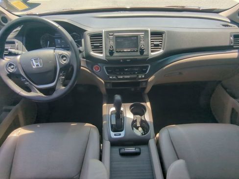 Used 2019 Honda Ridgeline RTL image 15