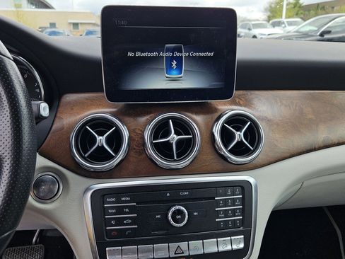 Used 2018 Mercedes-Benz GLA 250 4MATIC image 12