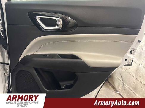 Used 2022 Jeep Compass Limited image 30