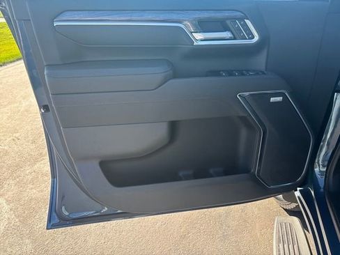 New 2026 Chevrolet Silverado 3500 LTZ w/ LTZ Plus Package image 10