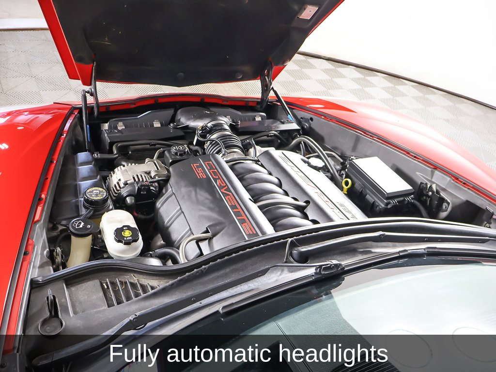 Used 2006 Chevrolet Corvette Coupe w/ Preferred Equipment Group RWD image 16