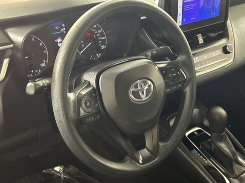 Used 2024 Toyota Corolla LE FWD image 13