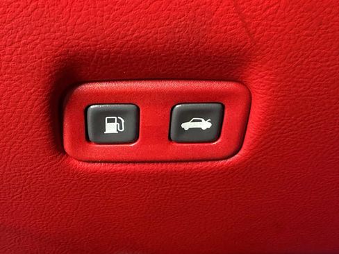 Used 2009 Chevrolet Corvette Convertible w/ Preferred Equipment Group RWD image 26