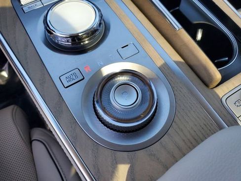 Used 2024 Genesis GV80 2.5T Prestige w/ Prestige Package image 30