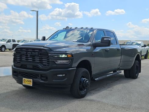 New 2026 RAM 3500 Tradesman AWD/4WD image 7