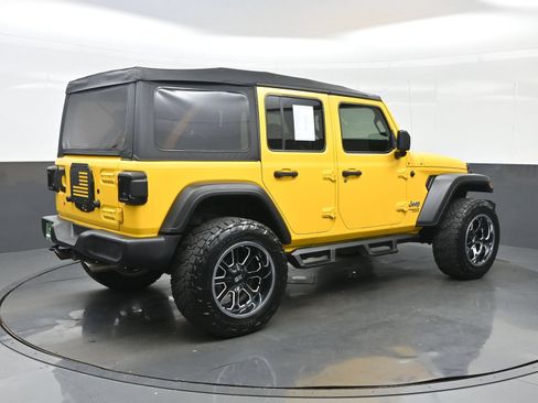 Used 2019 Jeep Wrangler Unlimited Sport AWD/4WD image 8