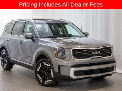 Used 2025 Kia Telluride S