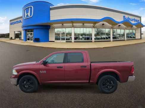 Used 2015 RAM 1500 Outdoorsman image 5