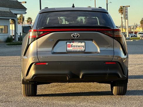 New 2026 Toyota bZ XLE Plus image 5