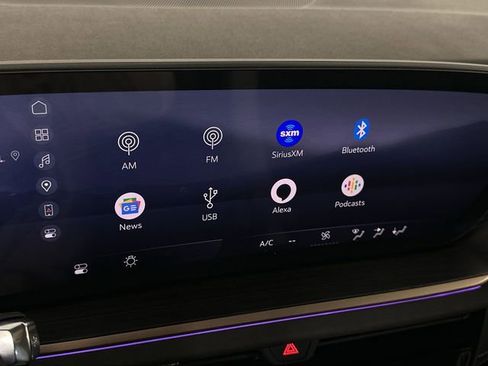 New 2025 Buick Envision Sport Touring image 18