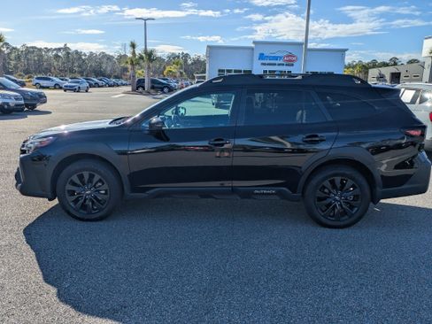 Certified 2023 Subaru Outback Onyx Edition XT image 7