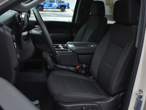 New 2026 Chevrolet Silverado 2500 Custom w/ Custom Value Package image 9