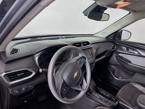 Used 2022 Chevrolet TrailBlazer LT image 9