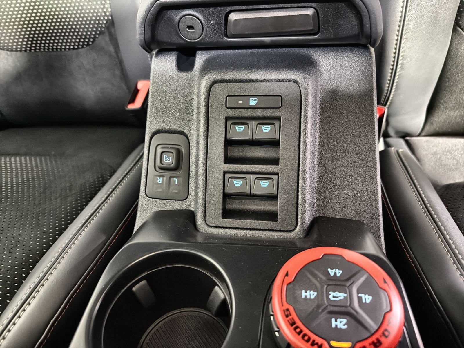 New 2026 Ford Bronco Raptor w/ Interior Carbon Fiber Pack AWD/4WD image 47