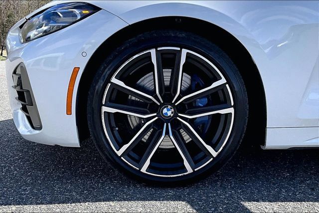 Used 2021 BMW 440i xDrive Coupe w/ Executive Package AWD/4WD image 34