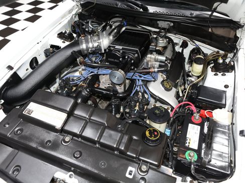 Used 1996 Ford Mustang Cobra RWD image 2