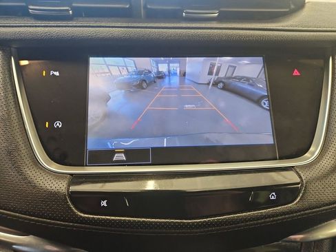 Used 2023 Cadillac XT5 Luxury image 25