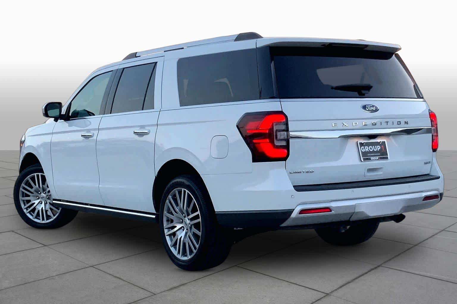 Used 2022 Ford Expedition Max Limited AWD/4WD image 12