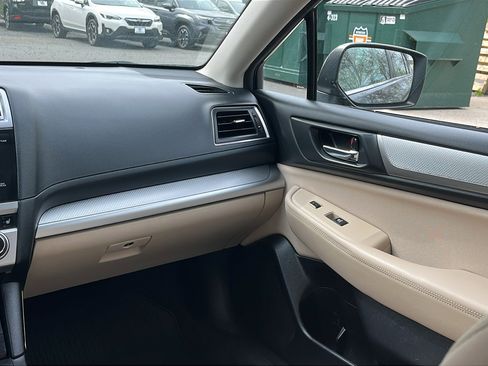 Used 2016 Subaru Legacy 2.5i Premium AWD/4WD image 25