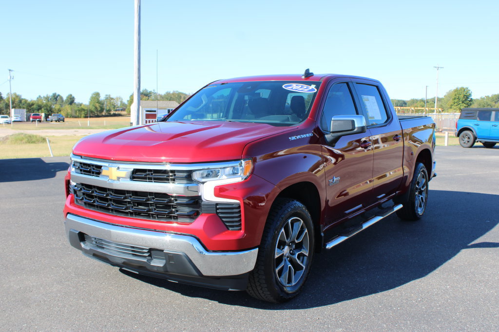 Used 2022 Chevrolet Silverado 1500 LT RWD image 4