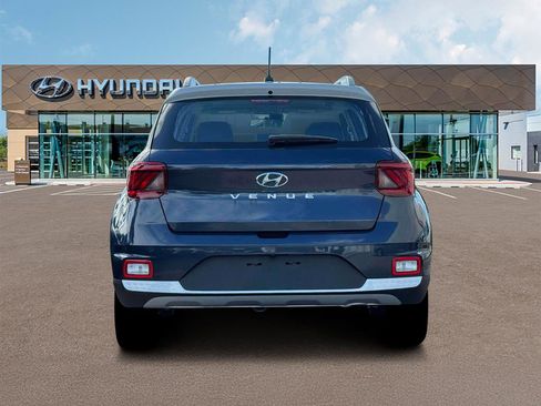 New 2026 Hyundai Venue SEL image 6